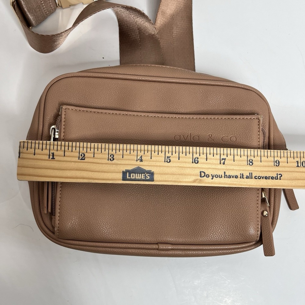 Ayla And Co. Fanny Pack Vegan Leather Tan $84 MSRP Boho Activewear Travel - Picture 6 of 7
